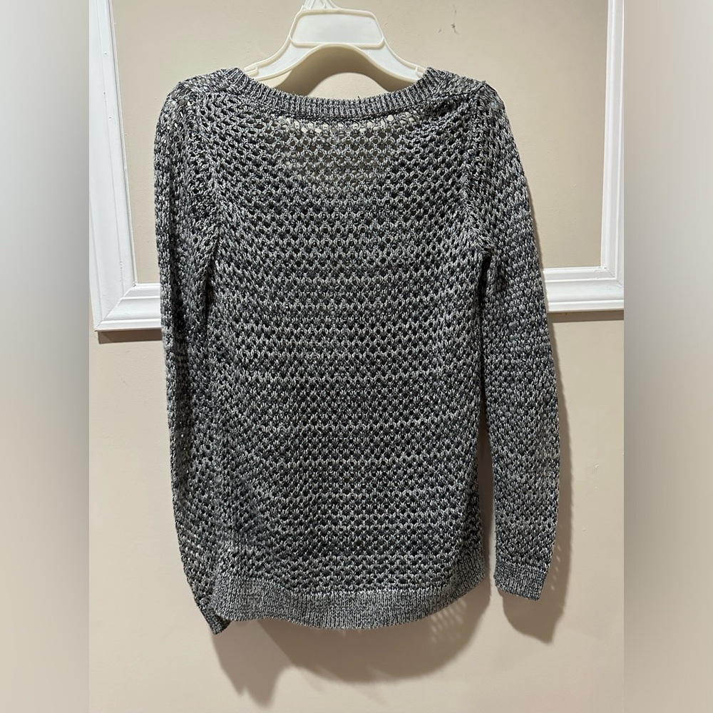 Studio Y women's sweater - Picture 2 of 3